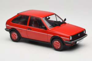 Volkswagen Polo II Coupe Fox MCG 1:18 MCG18523 Metāls — attēls 4 no 6