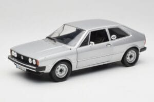 Volkswagen Scirocco GT Mk1 Silver Metallic Revell 1:18 08833 Metāls