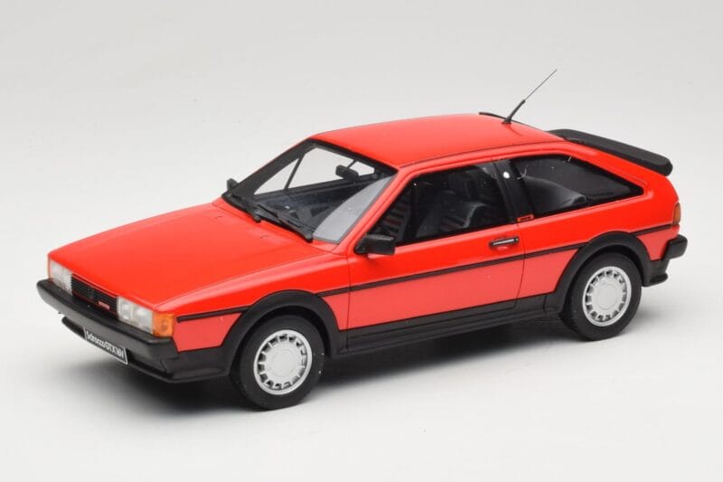 Volkswagen Scirocco Mk2 GTX Sarkans Otto 1:18 OT065 Sveķi