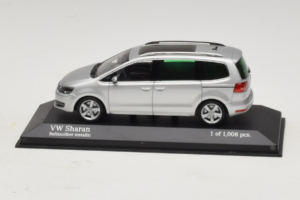 Volkswagen Sharan Sudrabs Minichamps 1:43 400058101 Metāls