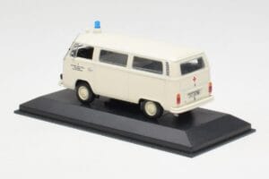 Volkswagen T2 Ambulance DRK Minichamps 1:43 400053090 Metāls — attēls 3 no 4