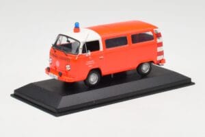 Volkswagen T2 Bus Ugunsdzēsēji Frankfurt Sarkani Buferis Minichamps 1:43 400053091-V1 Metāls — attēls 2 no 4