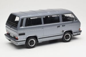 Volkswagen T3 Porsche B32 Minibus Zils KK-Scale 1:18 KKDC180221 Metāls — attēls 2 no 6