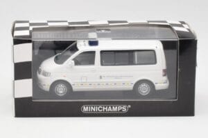 Volkswagen T5 Multivan Bundeswehr Neatliekamās Palīdzības Ārsts Prototips Minichamps 1:43 400052291-P1 Metāls — attēls 4 no 4