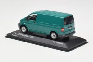 Volkswagen T5 Transporter Zaļš Minichamps 1:43 400052261 Metāls — attēls 3 no 4