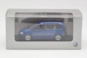 Volkswagen Touran Zils Minichamps 1:43 TOURAN002 Metāls — attēls 4 no 4