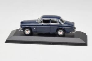 Volvo 121 Amazon Tumši Zils Minichamps 1:43 VOLVO012 Metāls