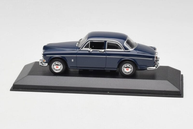 Volvo 121 Amazon Tumši Zils Minichamps 1:43 VOLVO012 Metāls