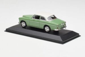Volvo 121 Amazon Gaiši Zaļš & Balts Minichamps 1:43 430171005 Metāls — attēls 3 no 4