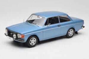 Volvo 142 Gaiši Zils MCG 1:18 MCG18444 Metāls