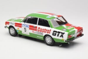 Volvo 142 #5 H. Mikkola / E. Rautanen Rally 1000 Lakes 1973 MCG 1:18 MCG18529R Metāls — attēls 5 no 6