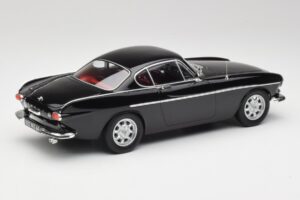 Volvo 1800S Melns Norev 1:18 188703 Metāls — attēls 2 no 6