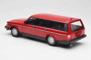 Volvo 240 GL Universāls Sarkans Minichamps 1:18 155171411 Metāls — attēls 5 no 6