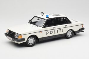 Volvo 240 GL Politi Denmark Minichamps 1:18 155171495 Metāls