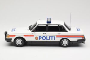 Volvo 240 GL Politi Norway Minichamps 1:18 155171491 Metāls — attēls 3 no 6