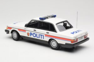 Volvo 240 GL Politi Norway Minichamps 1:18 155171491 Metāls — attēls 5 no 6