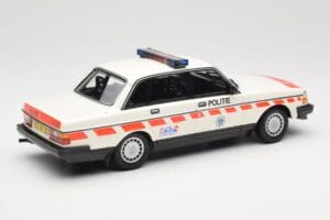 Volvo 240 GL Politie Netherlands Minichamps 1:18 155171498 Metāls — attēls 2 no 6