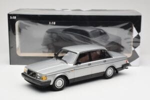 Volvo 240 GL Sudrabs Minichamps 1:18 155171408 Metāls — attēls 6 no 6