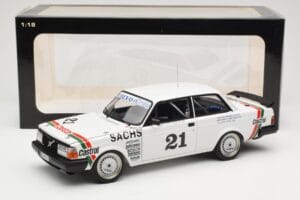 Volvo 240 Turbo #21 P. Stureson DTM Winner Wunstorf 1985 AUTOart 1:18 88592 Metāls — attēls 8 no 8