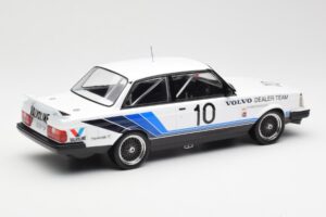 Volvo 240 Turbo #10 R. Francevic Winner ATCC 1986 IXO 1:18 18RMC176 Metāls — attēls 2 no 6