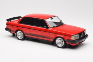 Volvo 240 Turbo Sarkans Custom IXO 1:18 18CMC177 Metāls — attēls 4 no 5