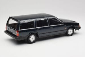 Volvo 740 GL Universāls Tumšzaļš Metalik Minichamps 1:18 155171771 Metāls — attēls 2 no 6