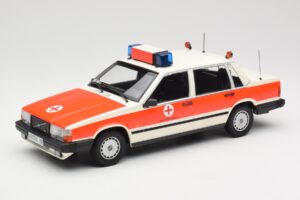 Volvo 740 GL DRK Aschaffenburg Minichamps 1:18 155171790 Metāls