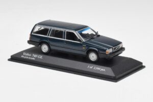 Volvo 740 GL Estate Zili Zaļš Metallic Minichamps 1:43 943171713 Metāls — attēls 3 no 4