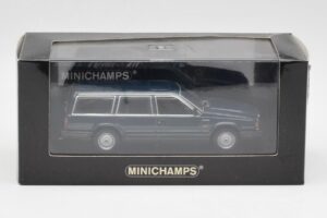 Volvo 740 GL Estate Zili Zaļš Metallic Minichamps 1:43 943171713 Metāls — attēls 4 no 4
