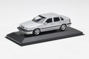 Volvo 850 Sudrabs Minichamps 1:43 430171402 Metāls — attēls 2 no 4