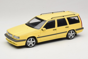 Volvo 850 T-5R Universāls Cream Yellow AUTOart 1:18 79506 Metāls