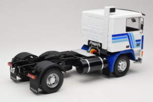 Volvo F12 Zils Balts Road Kings 1:18 RK180033 Metāls — attēls 3 no 8