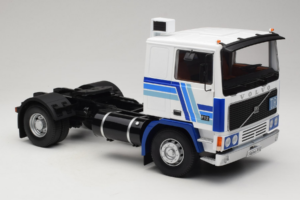 Volvo F12 Zils Balts Road Kings 1:18 RK180033 Metāls — attēls 6 no 8