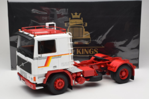 Volvo F12 Balts Sarkans Road Kings 1:18 RK180031 Metāls — attēls 8 no 8