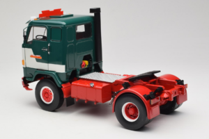 Volvo F88 Bilspedition Zaļš Balts MCG 1:18 MCG18139 Metāls — attēls 7 no 8