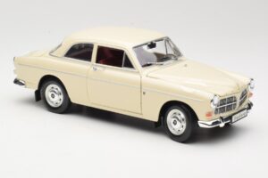 Volvo P121 Amazon Balts Revell 1:18 08866 Metāls — attēls 6 no 8