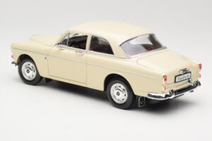 Volvo P121 Amazon Balts Revell 1:18 08866 Metāls — attēls 7 no 8