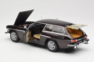 Volvo P1800 ES Brūns Metallic Minichamps 1:18 100171615 Metāls — attēls 5 no 8