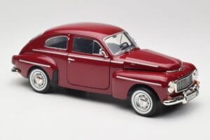 Volvo PV544 Cherry Red Revell 1:18 08887 Metāls — attēls 6 no 8