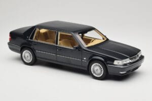 Volvo S90 Royal Blue DNA 1:18 DNA000088 Metāls — attēls 4 no 6
