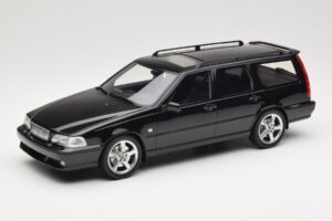 Volvo V70 R P80 Melns DNA 1:18 DNA000232 Metāls