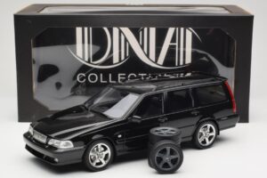 Volvo V70 R P80 Melns DNA 1:18 DNA000232 Metāls — attēls 6 no 6