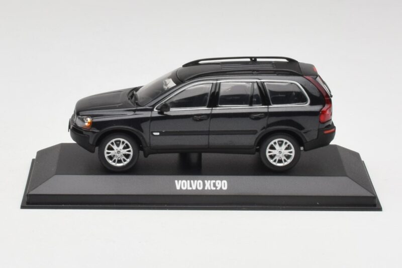 Volvo XC90 Melns Safīrs Minichamps 1:43 Volvo XC90 Melns Safīrs Minichamps 1:43 38704 Metāls