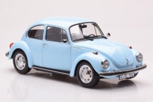 Volkswagen Beetle 1303 Gaiši Zils Norev 1:18 188532 Metāls — attēls 4 no 6