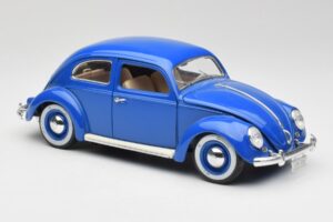 Volkswagen Beetle Zils Bburago 1:18 23124646 Metāls — attēls 6 no 8