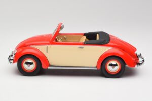 Volkswagen Beetle Hebmuller Kabriolets Sarkans & Krēms Minichamps 1:18 107054231 Sveķi — attēls 3 no 6
