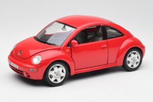 Volkswagen New Beetle Sarkans Bburago 1:18 8185108 Metāls