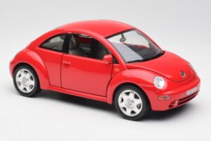 Volkswagen New Beetle Sarkans Bburago 1:18 8185108 Metāls — attēls 6 no 8