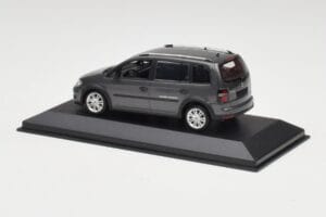 Volkswagen Cross Touran Platinum Pelēks Minichamps 1:43 400056170 Metāls — attēls 3 no 4