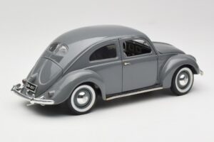 Volkswagen Export Sedan Agave Grey Maisto 1:18 100299 Metāls — attēls 3 no 8